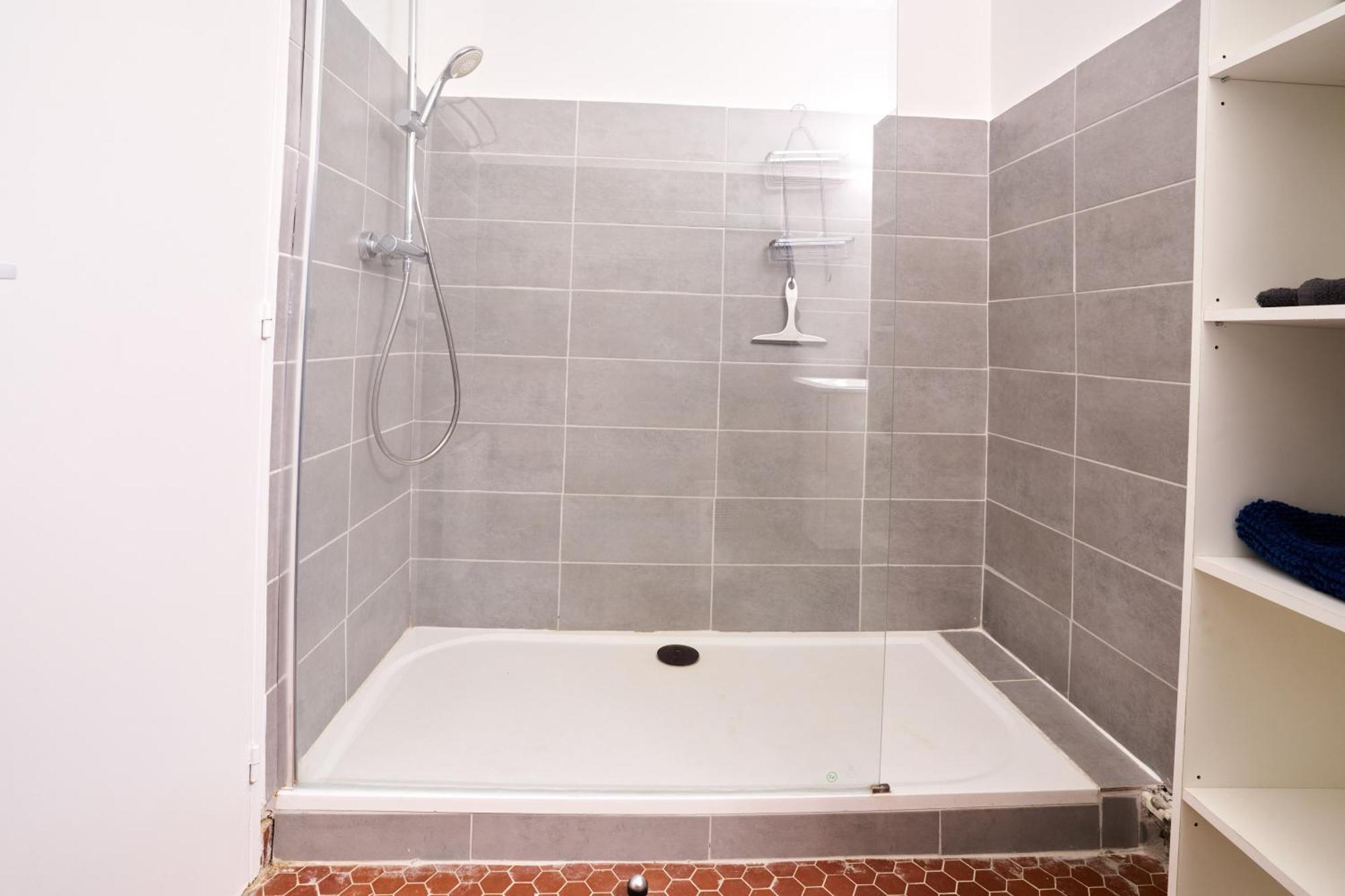 Appartement Cosy Proche Gare Tgv Et Centre Ville. Avignon Buitenkant foto